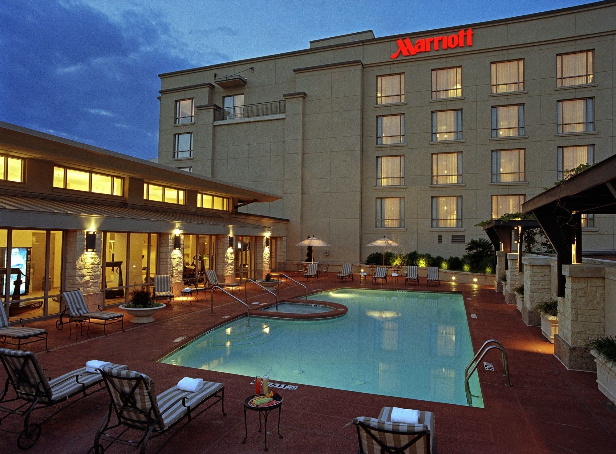 Dallas/Plano Marriott At Legacy Town Center Exterior photo